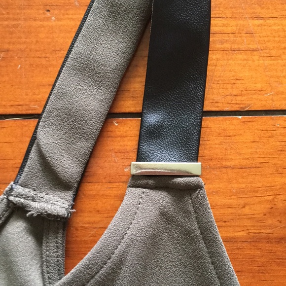 Dynamite Top, Size Small - Picture 3 of 4